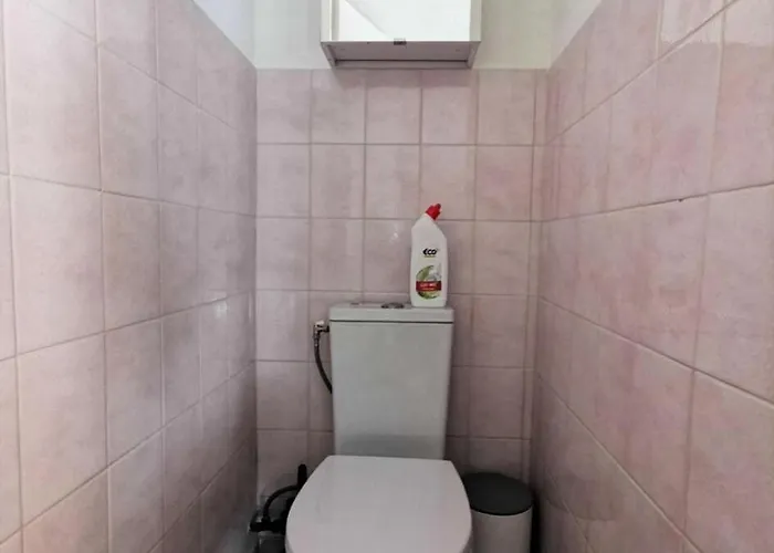Les Yoles - Trois Pieces Mezzanine Pour 8 Personnes A Port Leucate. Ref: 2yol_37 Mae-4004