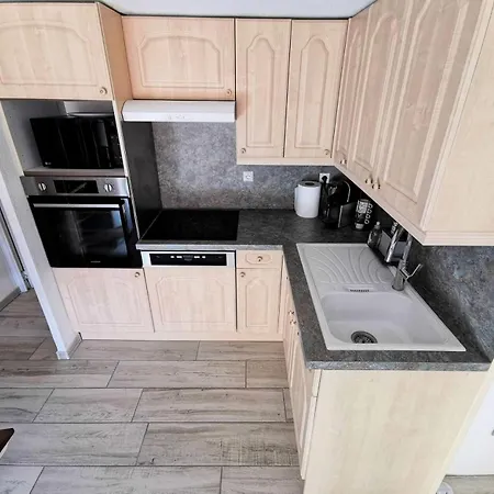 Les Yoles - Trois Pieces Mezzanine Pour 8 Personnes A Port Leucate. Ref: 2yol_37 Mae-4004 וילה