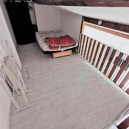 Les Yoles - Trois Pieces Mezzanine Pour 8 Personnes A Port Leucate. Ref: 2yol_37 Mae-4004 * Leucate