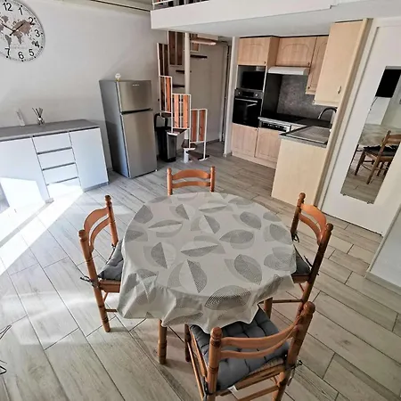 Les Yoles - Trois Pieces Mezzanine Pour 8 Personnes A Port Leucate. Ref: 2yol_37 Mae-4004 וילה