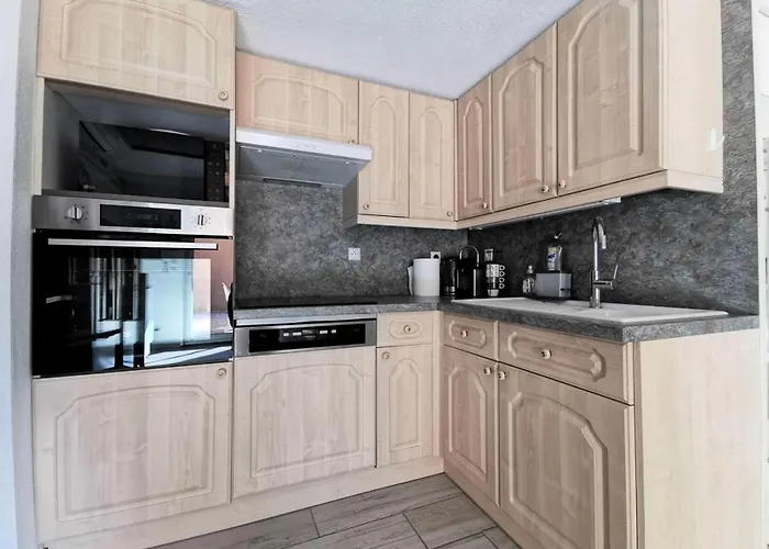 Les Yoles - Trois Pieces Mezzanine Pour 8 Personnes A Port Leucate. Ref: 2yol_37 Mae-4004 * Leucate