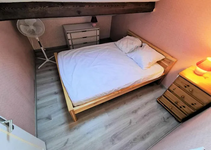 Les Yoles - Trois Pieces Mezzanine Pour 8 Personnes A Port Leucate. Ref: 2yol_37 Mae-4004 *